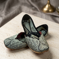 Midnight Gilded Jutti